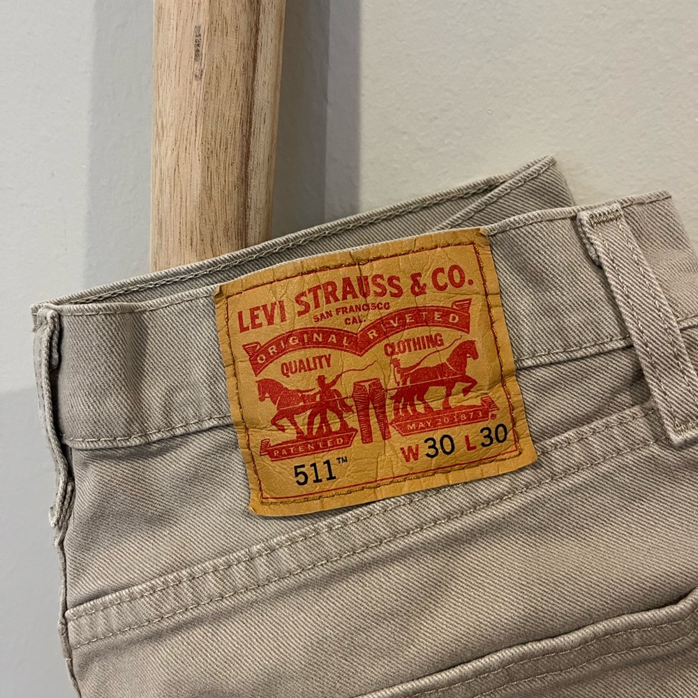 Levi’s 511 Khaki Jeans